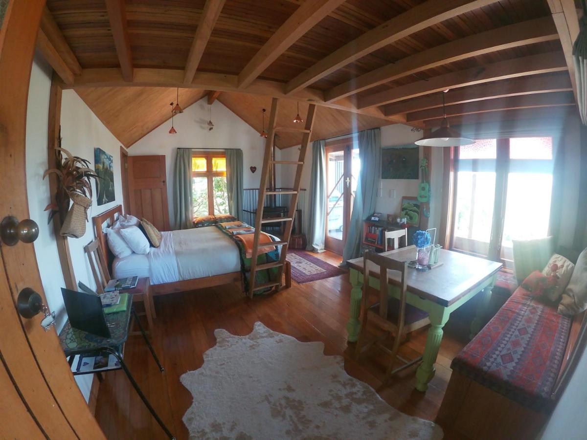 Rock Retreat B&B Farmstay وايتومو كيفز المظهر الخارجي الصورة