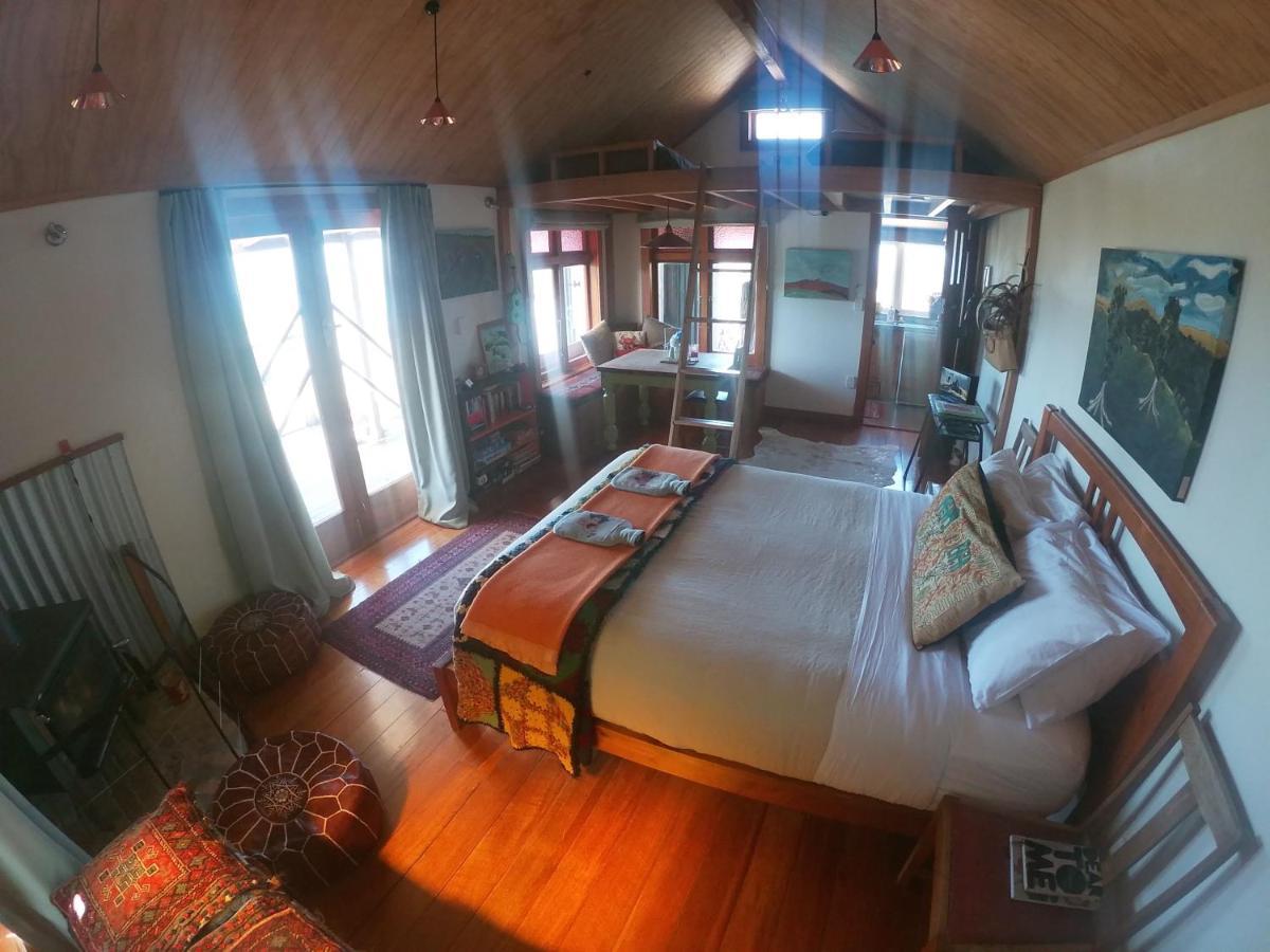Rock Retreat B&B Farmstay وايتومو كيفز المظهر الخارجي الصورة