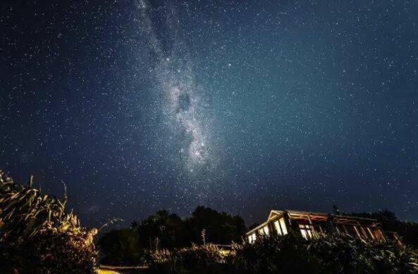 Rock Retreat B&B Farmstay وايتومو كيفز المظهر الخارجي الصورة